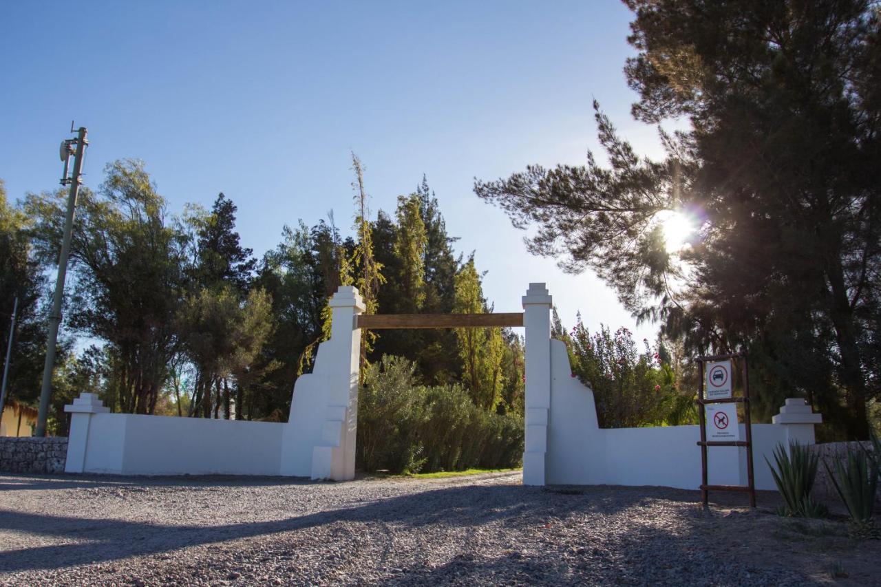 Cabanas La Huayca - Caja Los Andes Pica Luaran gambar